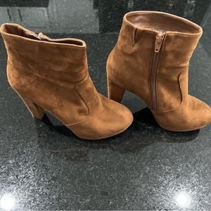 Women’s Booties